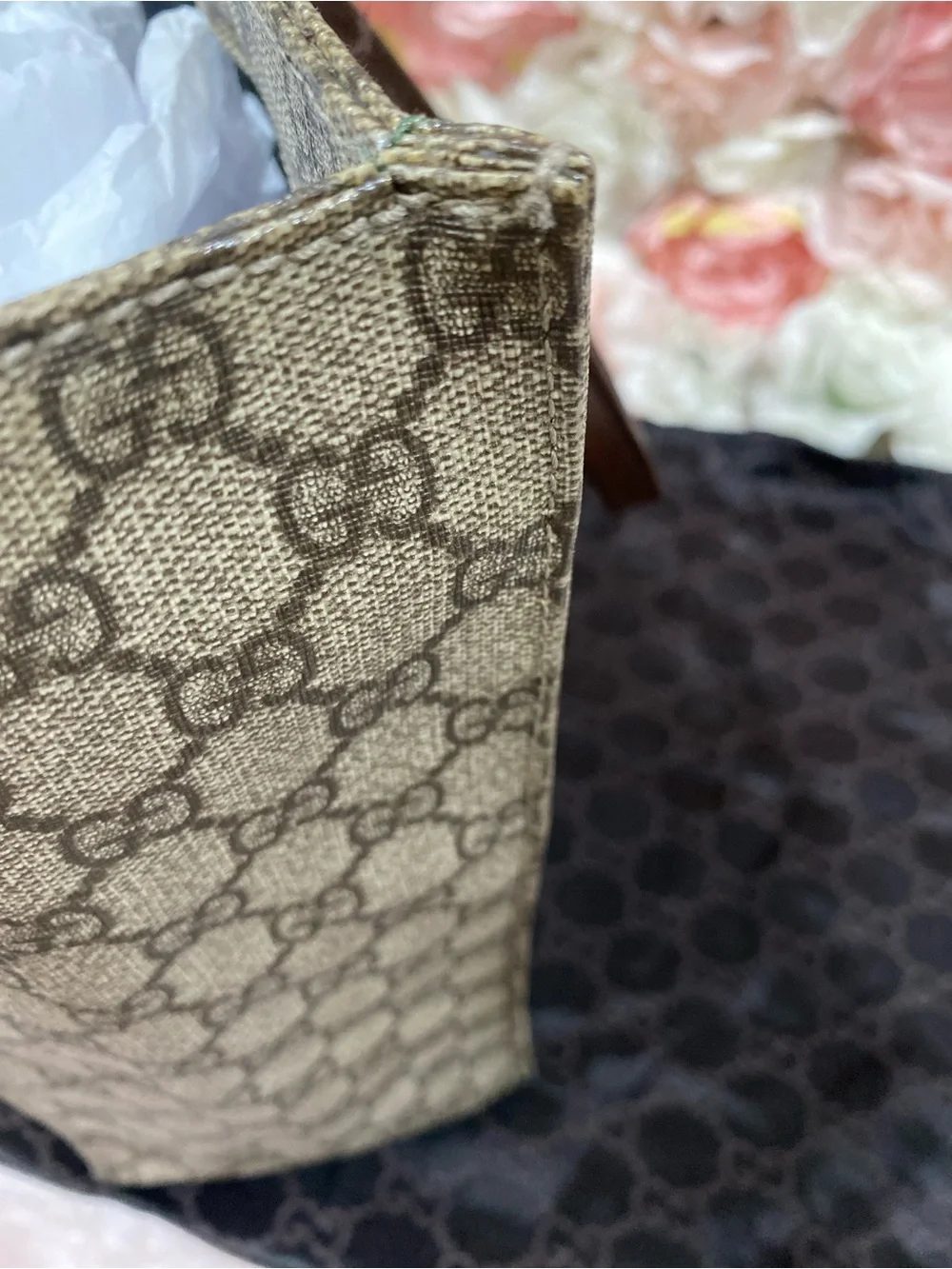 Gucci GG Supreme Canvas Tote Bag